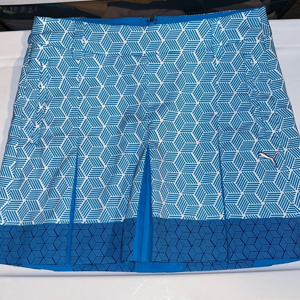 Puma Sport wear skirt inner shorts